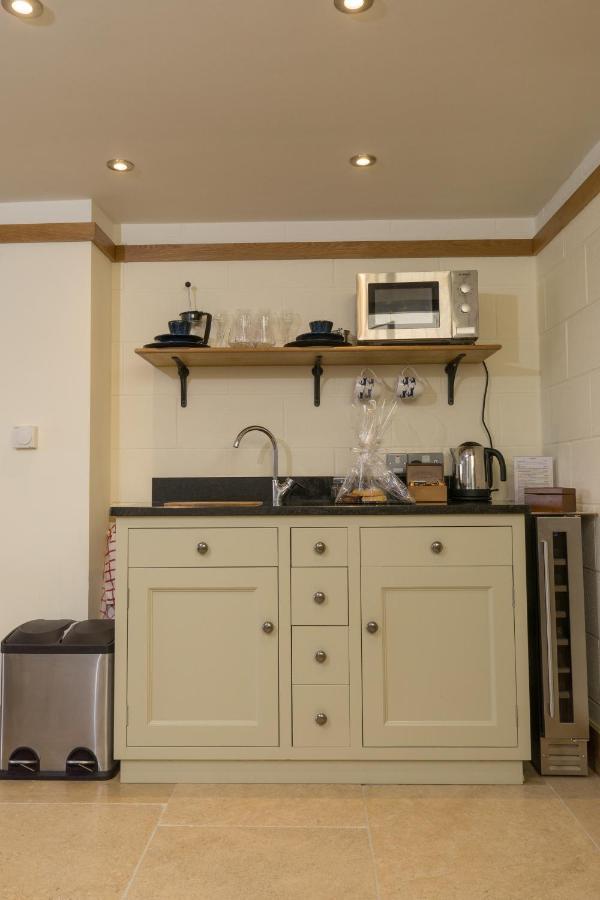 Vineyard Barn Room Woodchester Екстер'єр фото