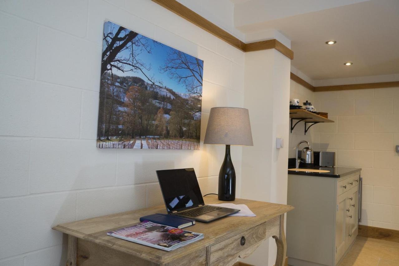 Vineyard Barn Room Woodchester Екстер'єр фото